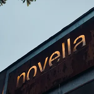  Resort Novella